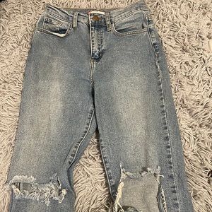 Straight leg lighter/med washed jeans